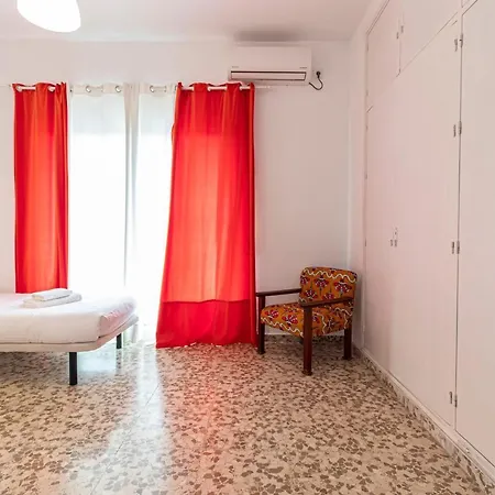 Apartment Allo Plaza Arenal Centro 2 *