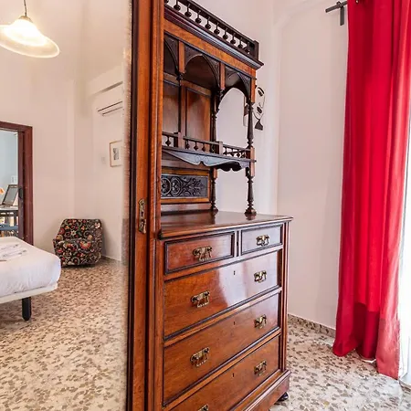 Allo Plaza Arenal Centro 2 Apartment *