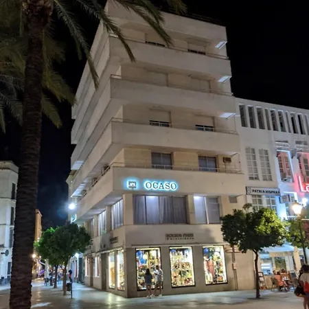 Allo Plaza Arenal Centro 2 Apartment *